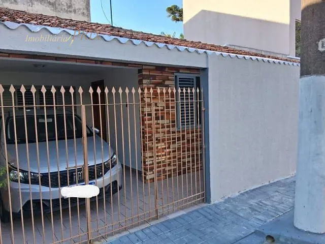 Casa com 126m² 2 quartos e 1 banheiro, à venda, no bairro Santa Cândida em Curitiba