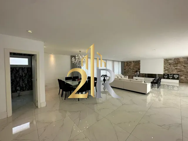 Casa com 1390m² 4 quartos e 6 banheiros, à venda, no bairro Jardim Marajoara em São Paulo