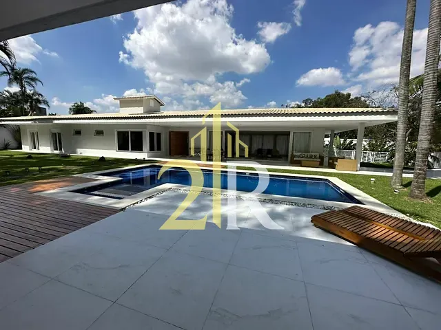 Casa com 1390m² 4 quartos e 6 banheiros, à venda, no bairro Jardim Marajoara em São Paulo