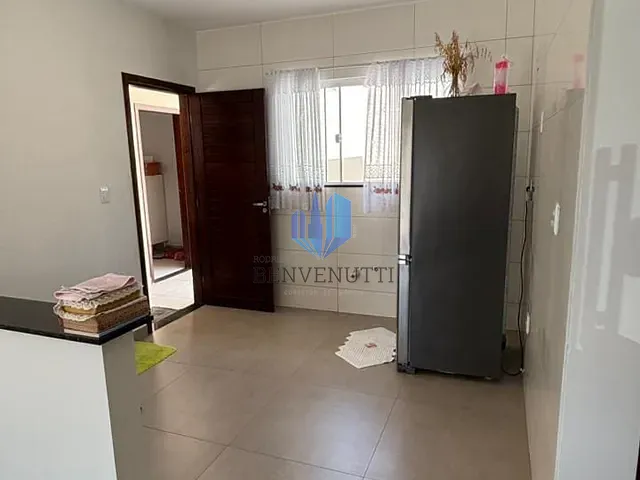 Casa 2 quartos e 1 banheiro, à venda, no bairro Lídia Duarte em Camboriú