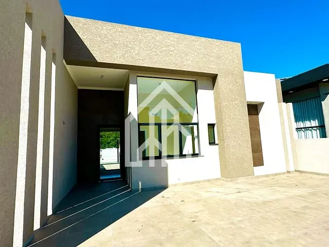 Casa 3 quartos e 3 banheiros, à venda, no bairro Chácaras Maringá em Atibaia