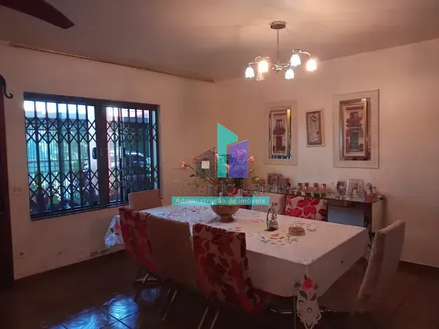 Casa com 337m² 4 quartos e 4 banheiros, à venda, no bairro Parque Continental em São Paulo