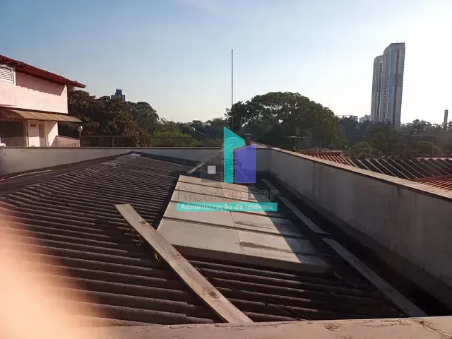 Casa com 337m² 4 quartos e 4 banheiros, à venda, no bairro Parque Continental em São Paulo