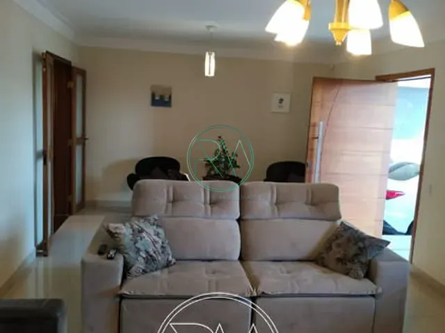 Casa com 330m² 4 quartos e 4 banheiros, à venda, no bairro Jardim Alvorada em Londrina