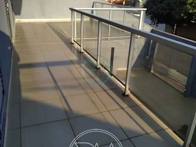 Casa com 330m² 4 quartos e 4 banheiros, à venda, no bairro Jardim Alvorada em Londrina