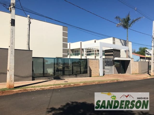 Casa 3 quartos e 3 banheiros, à venda, no bairro Parque das Indústrias em Londrina