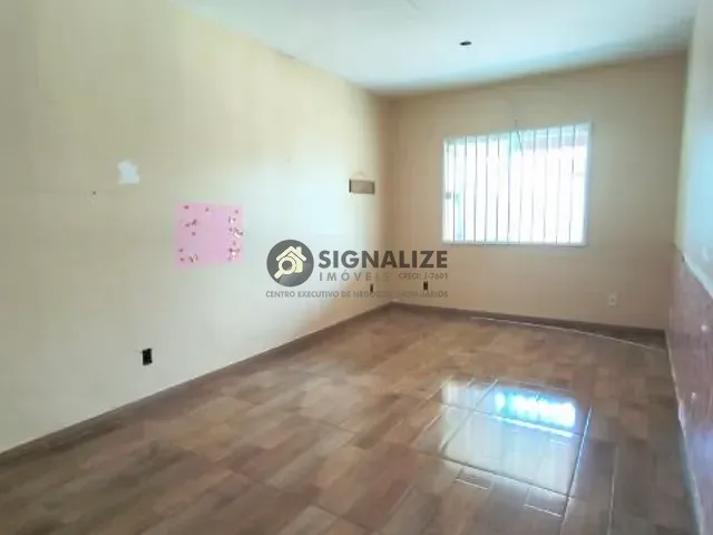 Casa 3 quartos e 2 banheiros, à venda, no bairro Peró em Cabo Frio