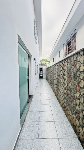 Casa com 131m² 3 quartos e 3 banheiros, à venda, no bairro Parque Maria Domitila em São Paulo