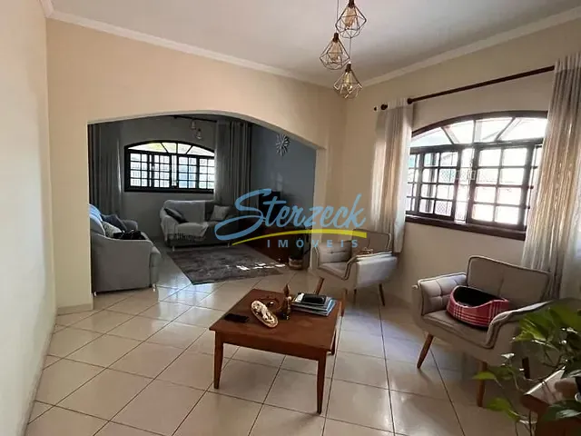 Casa com 636m² 3 quartos e 3 banheiros, à venda, no bairro Parque das Paineiras em Vinhedo