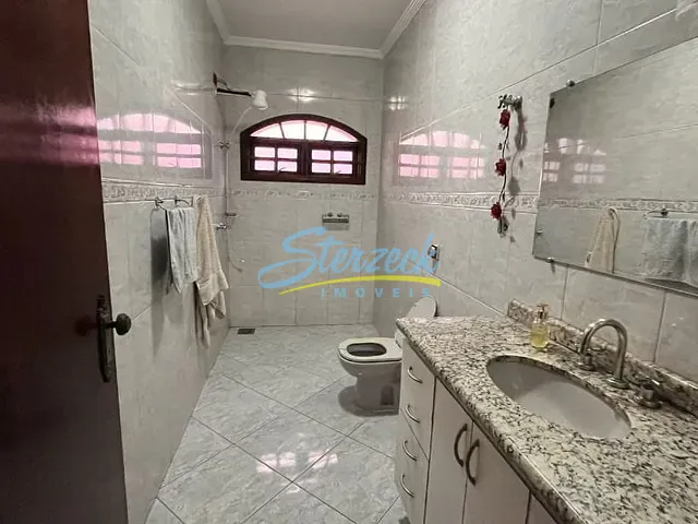Casa com 636m² 3 quartos e 3 banheiros, à venda, no bairro Parque das Paineiras em Vinhedo