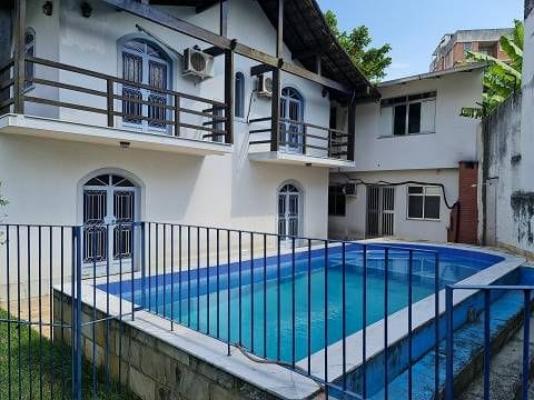 Casa com 235m² 3 quartos e 2 banheiros, à venda, no bairro Taquara em Rio de Janeiro
