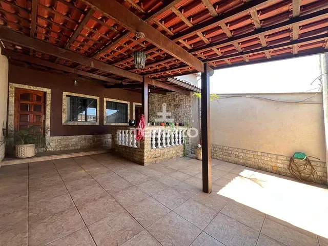 Casa com 120m² 2 quartos e 1 banheiro, à venda, no bairro Retiro em Volta Redonda