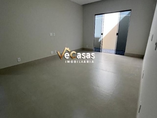 Casa com 180m² 3 quartos e 2 banheiros, à venda, no bairro Atlântica em Rio das Ostras