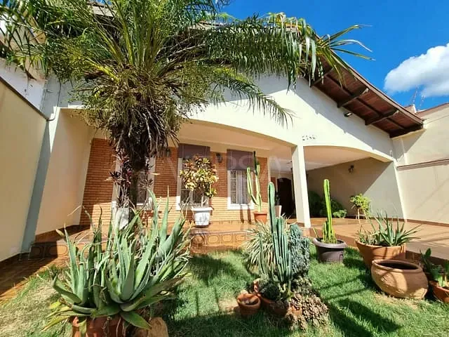 Casa com 300m² 3 quartos e 3 banheiros, à venda, no bairro Cidade Claret em Rio Claro