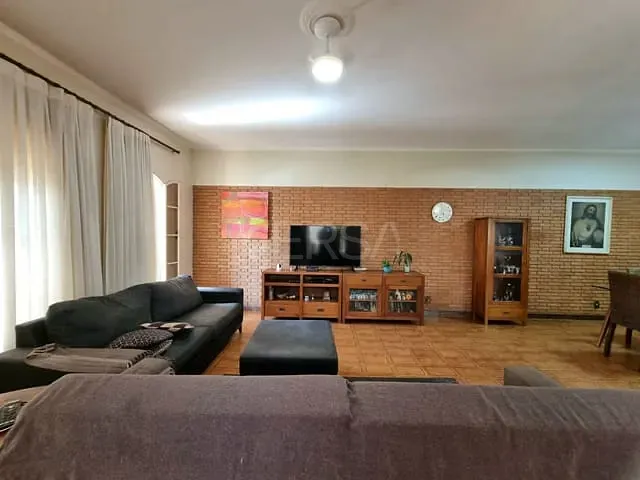 Casa com 300m² 3 quartos e 3 banheiros, à venda, no bairro Cidade Claret em Rio Claro