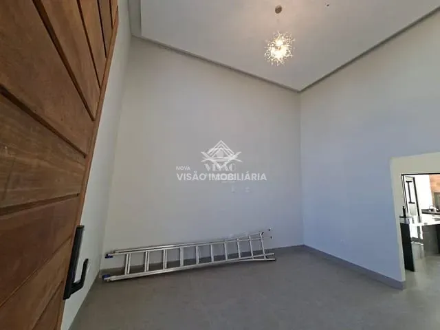 Casa com 316m² 2 quartos e 1 banheiro, à venda, no bairro Loteamento Jardim Nápoles em Sinop