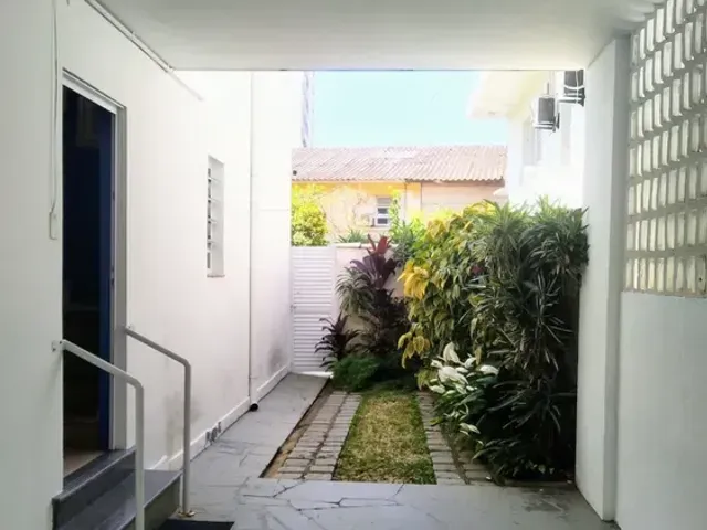 Casa com 198m², para alugar, no bairro Centro em Florianópolis