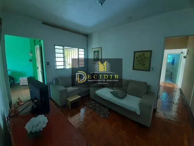 Casa com 240m² 3 quartos e 2 banheiros, à venda, no bairro Vila Araguaia em São Paulo