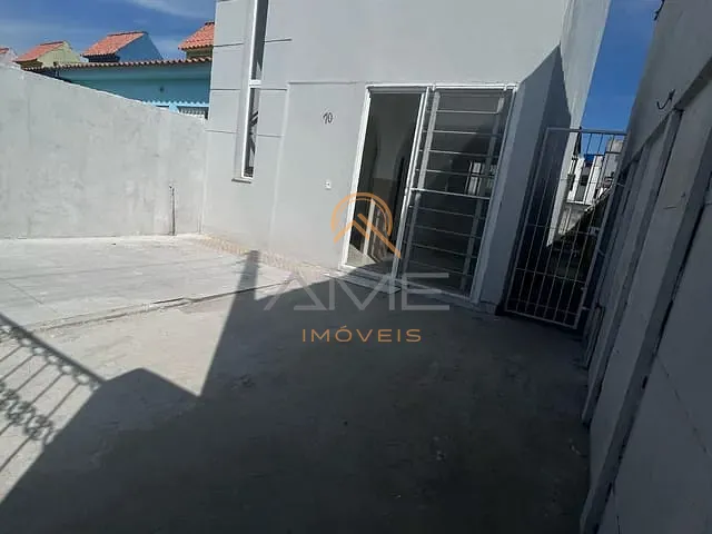 Casa 2 quartos e 1 banheiro, à venda, no bairro Areal em Pelotas