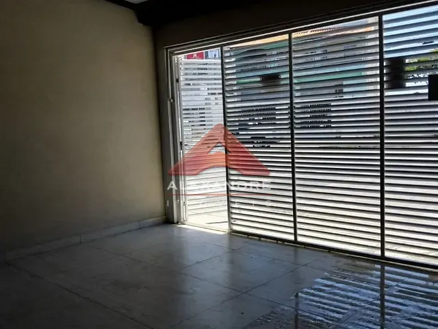 Casa com 143m² 3 quartos e 3 banheiros, à venda, no bairro Vila Industrial em São José dos Campos