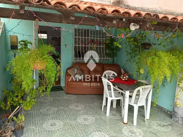 Casa com 130m² 2 quartos e 2 banheiros, à venda, no bairro Stella Maris em Salvador