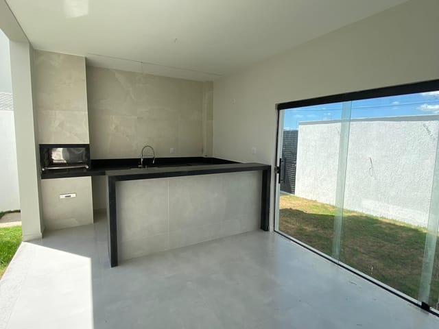 Casa com 215m² 2 quartos e 4 banheiros, à venda, no bairro Parque Tarcisio Miranda em Campos dos Goytacazes