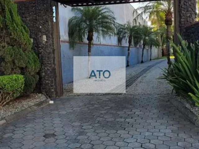 Casa com 1800m² 3 quartos e 1 banheiro, à venda, no bairro Xv de Novembro em Tijucas