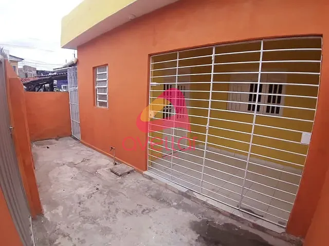 Sobrado com 140m² 4 quartos e 2 banheiros, à venda, no bairro Vasco da Gama em Recife