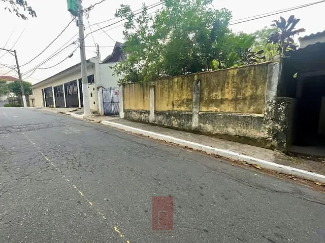 Casa com 387m² 3 quartos e 1 banheiro, à venda, no bairro Vila Amália em São Paulo