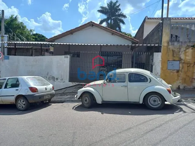 Casa com 685m² 3 quartos e 2 banheiros, à venda, no bairro Jardim Araritaguaba em Porto Feliz