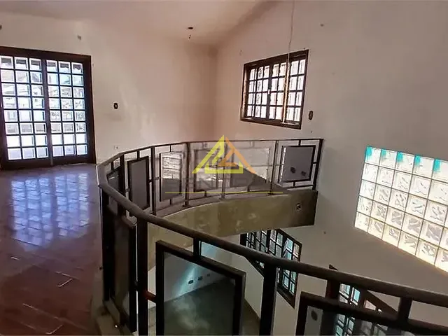 Casa com 280m² 4 quartos e 4 banheiros, para alugar, no bairro Água Fria em São Paulo