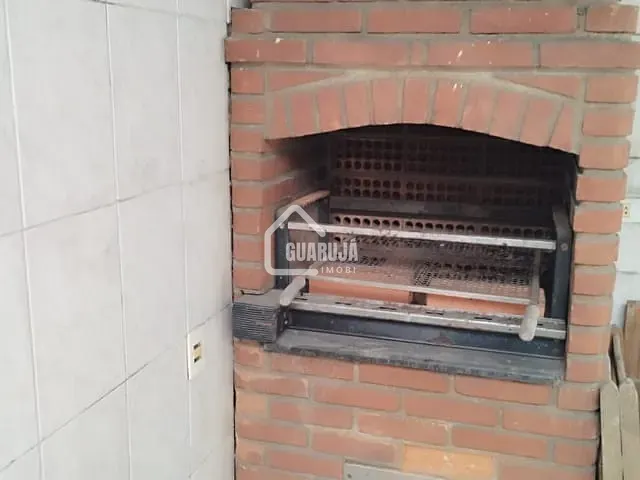 Casa com 275m² 3 quartos e 1 banheiro, à venda, no bairro Bom Retiro em Santos