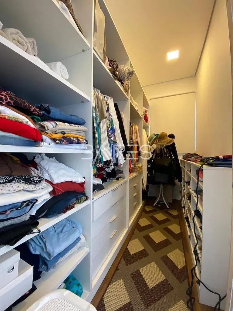 Casa, 3 quartos, 240 m² - Foto 11