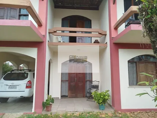 Casa 4 quartos e 2 banheiros, à venda, no bairro Pontal em Ilhéus