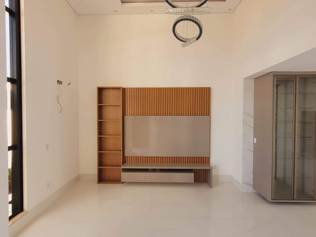 Casa com 400m² 3 quartos e 5 banheiros, à venda, no bairro Morada do Vale em Governador Valadares