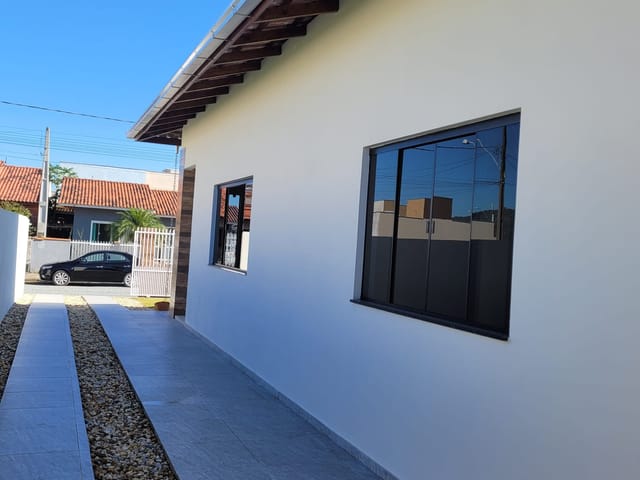 Casa com 325m² 3 quartos e 3 banheiros, à venda, no bairro Centro em Penha