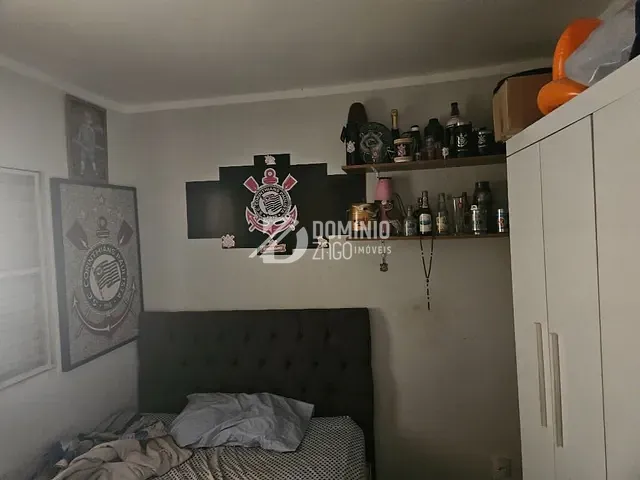 Casa com 200m² 4 quartos e 3 banheiros, à venda, no bairro Bom Retiro em Uberaba
