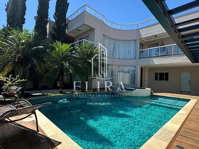 Casa com 300m² 3 quartos e 3 banheiros, à venda, no bairro Vila Bertini em Americana