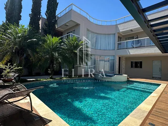 Casa com 300m² 3 quartos e 3 banheiros, à venda, no bairro Vila Bertini em Americana