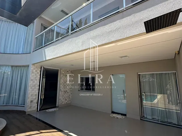 Casa com 300m² 3 quartos e 3 banheiros, à venda, no bairro Vila Bertini em Americana