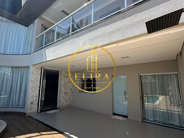 Casa com 300m² 3 quartos e 3 banheiros, à venda, no bairro Vila Bertini em Americana