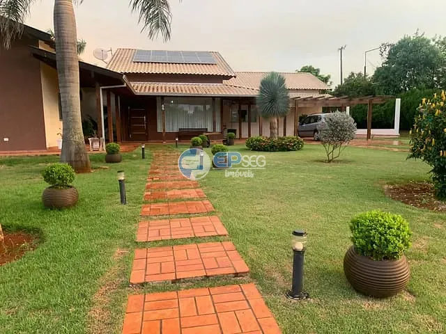 Casa com 2500m² 5 quartos e 4 banheiros, à venda, no bairro Recanto Santa Andréa em Cambé