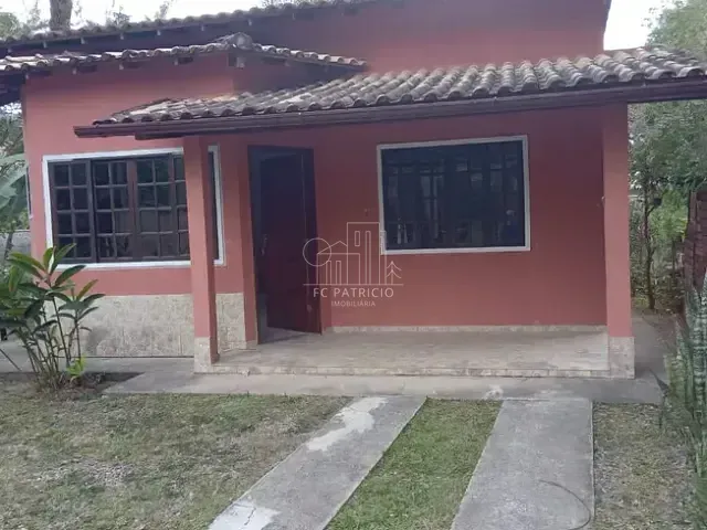 Casa com 186m² 2 quartos e 1 banheiro, à venda, no bairro Cotia em Guapimirim