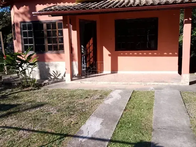 Casa com 186m² 2 quartos e 1 banheiro, à venda, no bairro Cotia em Guapimirim