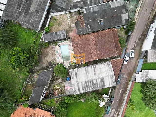 Casa com 12000m² 3 quartos e 4 banheiros, à venda, no bairro Levilândia em Ananindeua