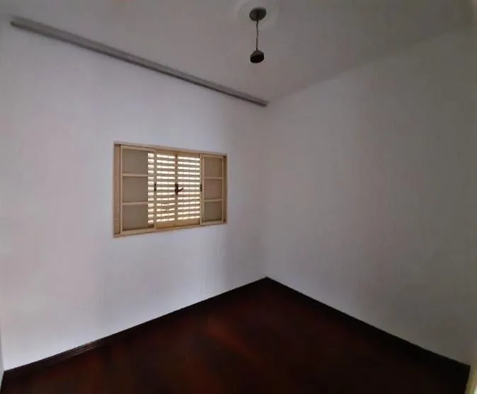 Casa, 5 quartos, 212 m² - Foto 3