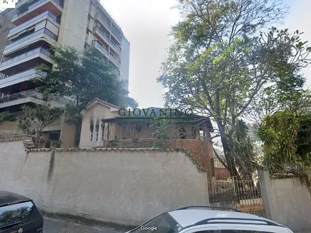 Casa 5 quartos e 3 banheiros, à venda, no bairro Tijuca em Rio de Janeiro