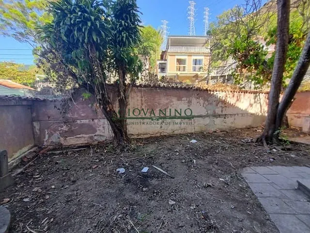 Casa 5 quartos e 3 banheiros, à venda, no bairro Tijuca em Rio de Janeiro
