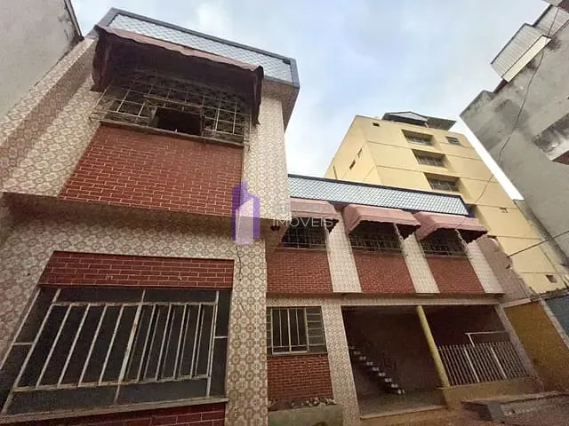 Casa com 360m², para alugar, no bairro Alcântara em São Gonçalo