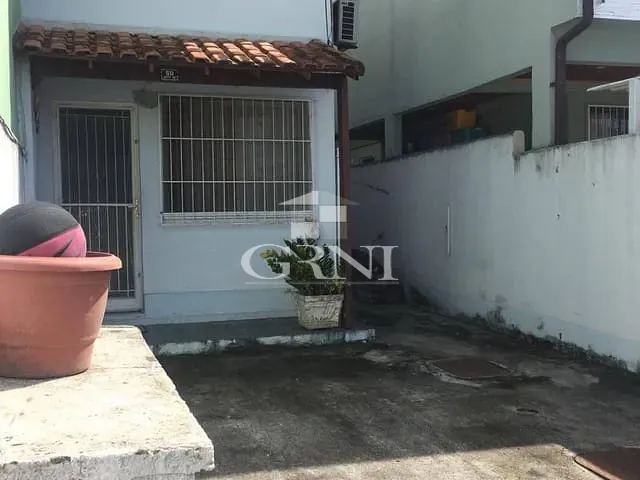 Casa 2 quartos e 2 banheiros, à venda, no bairro Campo Grande em Rio de Janeiro